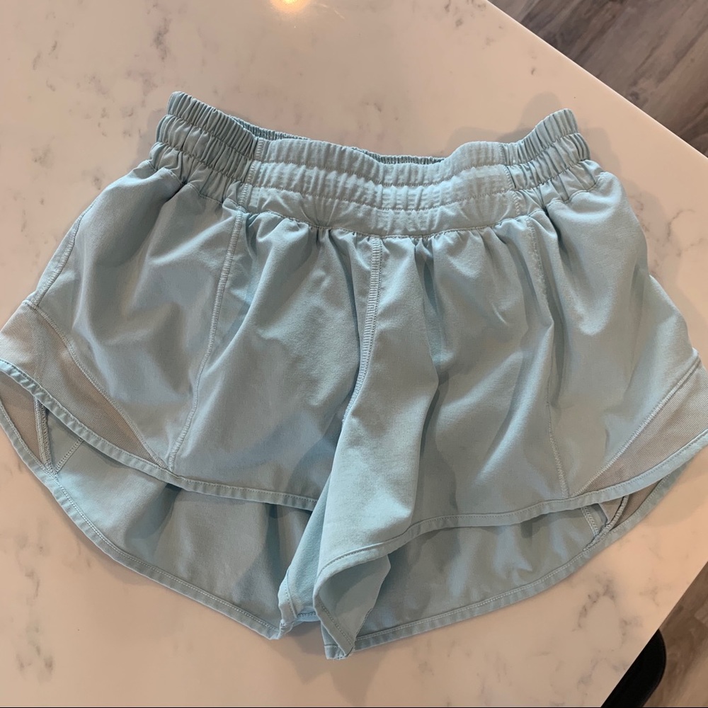 Lululemon Hotty Hot Short